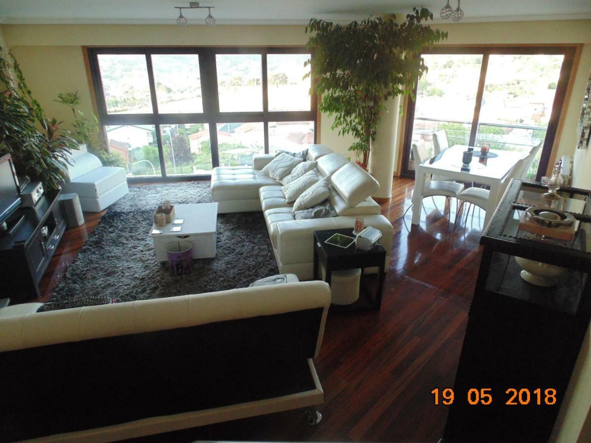 Duplex Grandes Cristaleras Impresionantes Vistas Apartment Ourense Ngoại thất bức ảnh